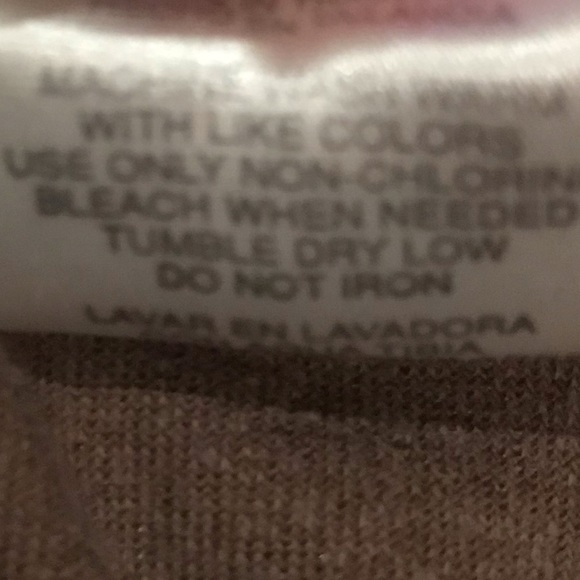 Adorable Toddler girl’s size 2T Arizona Jean Company medium brown plush skirt - Picture 4 of 9